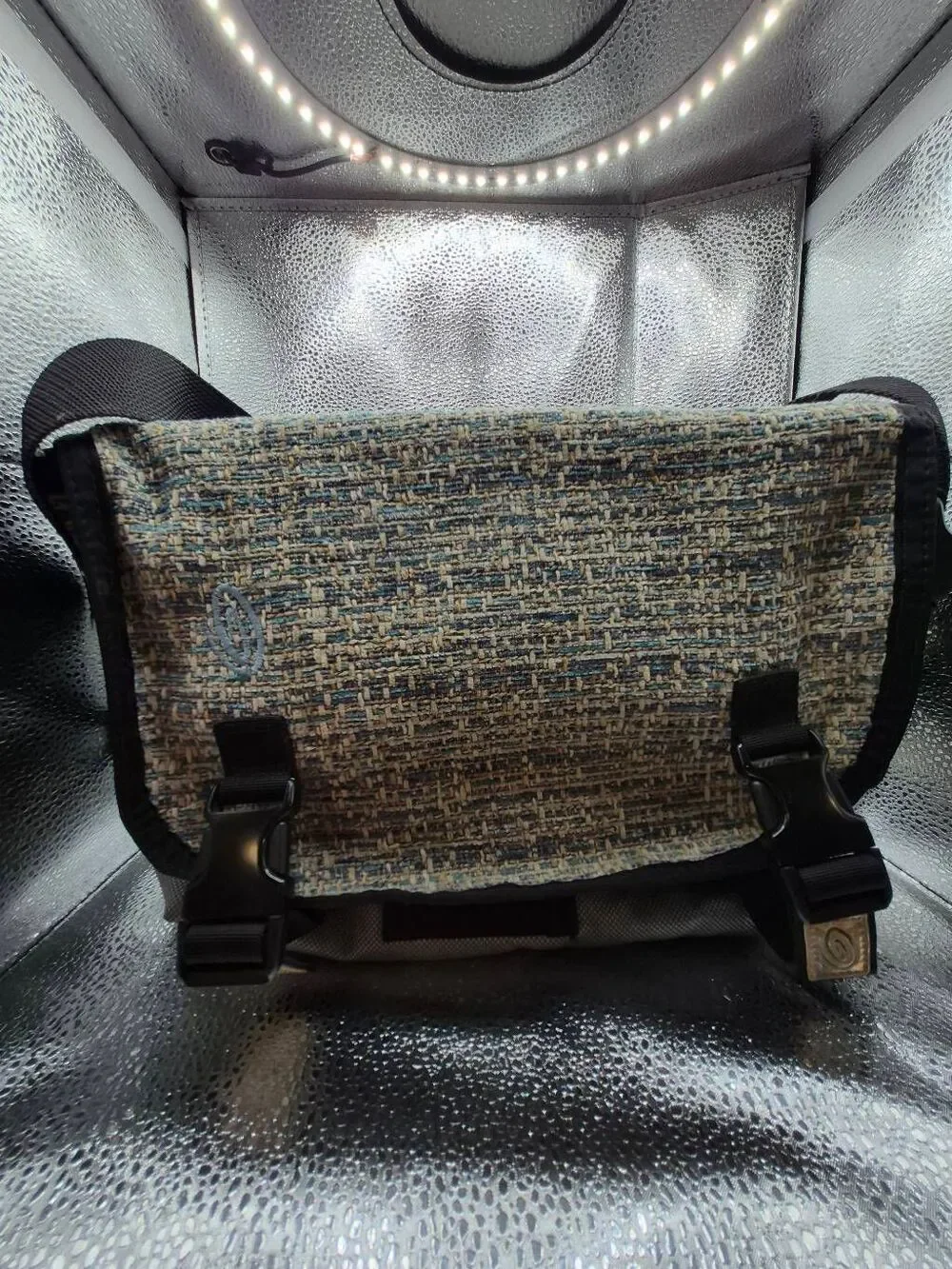 Timbuk 2 messenger bag